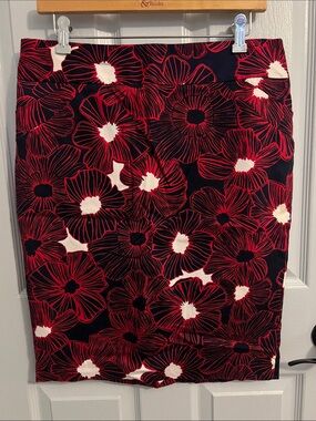 Charter Club Red & Black Floral Pencil Skirt